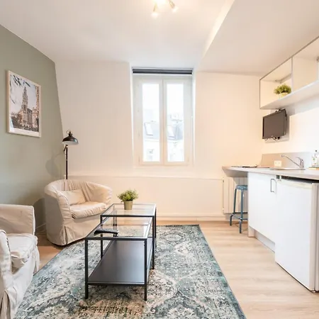 Hypercentre / Gares - Beautiful Duplex! *
